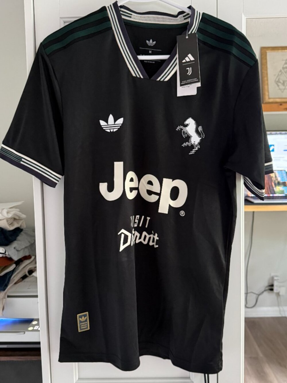Adidas Juventus 2025 2026 Third Jersey Men’s M Black Jeep Soccer Shirt NWT